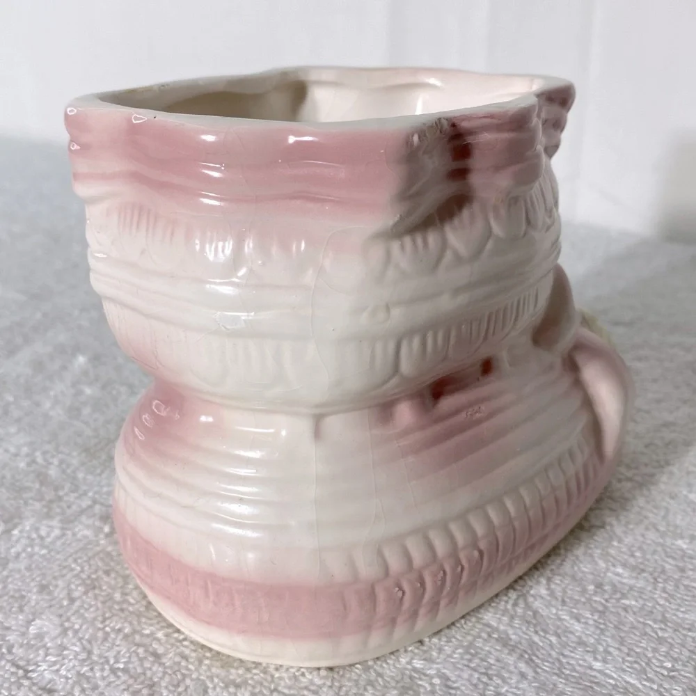 5/$35 Vintage Ceramic Pink Baby Nursery Baby Boot Planter Vase - Picture 5 of 12